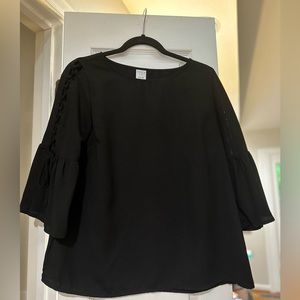 Bell sleeve blouse. Size S.